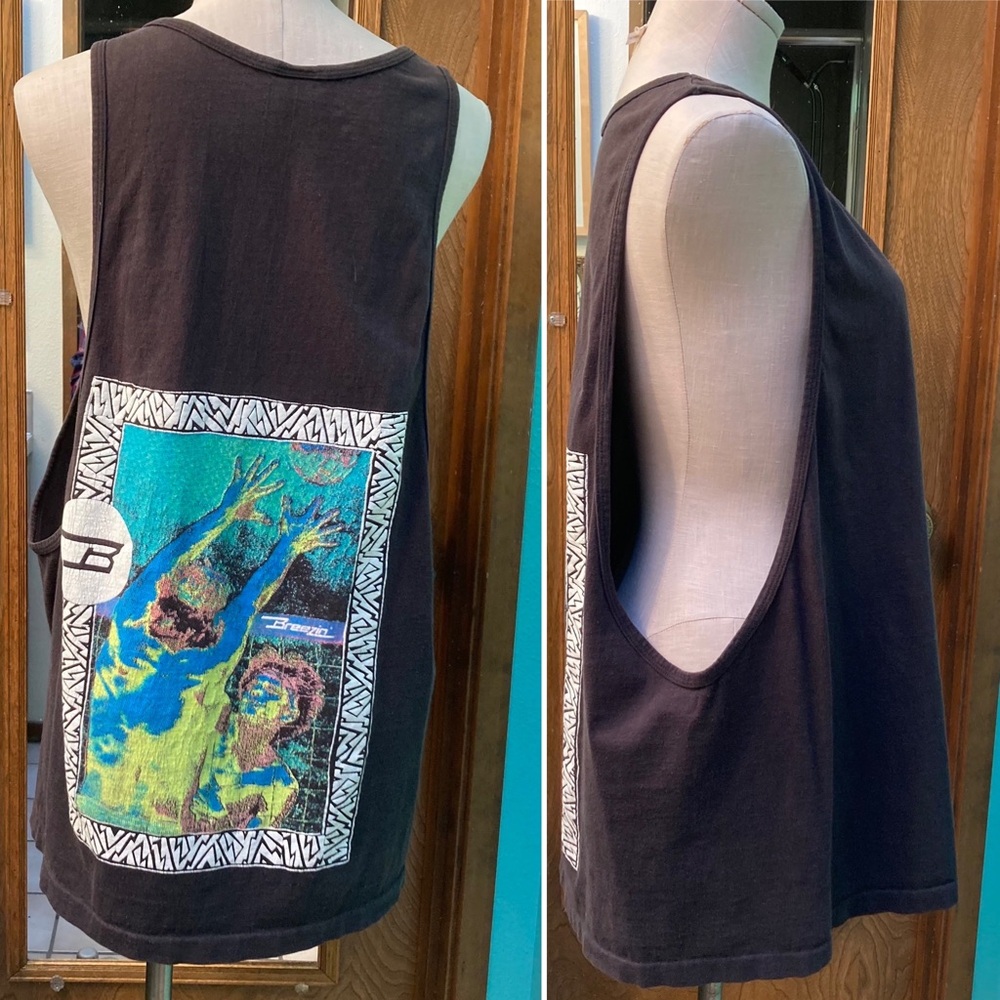 90s Breezing’ Performance Wear Tank